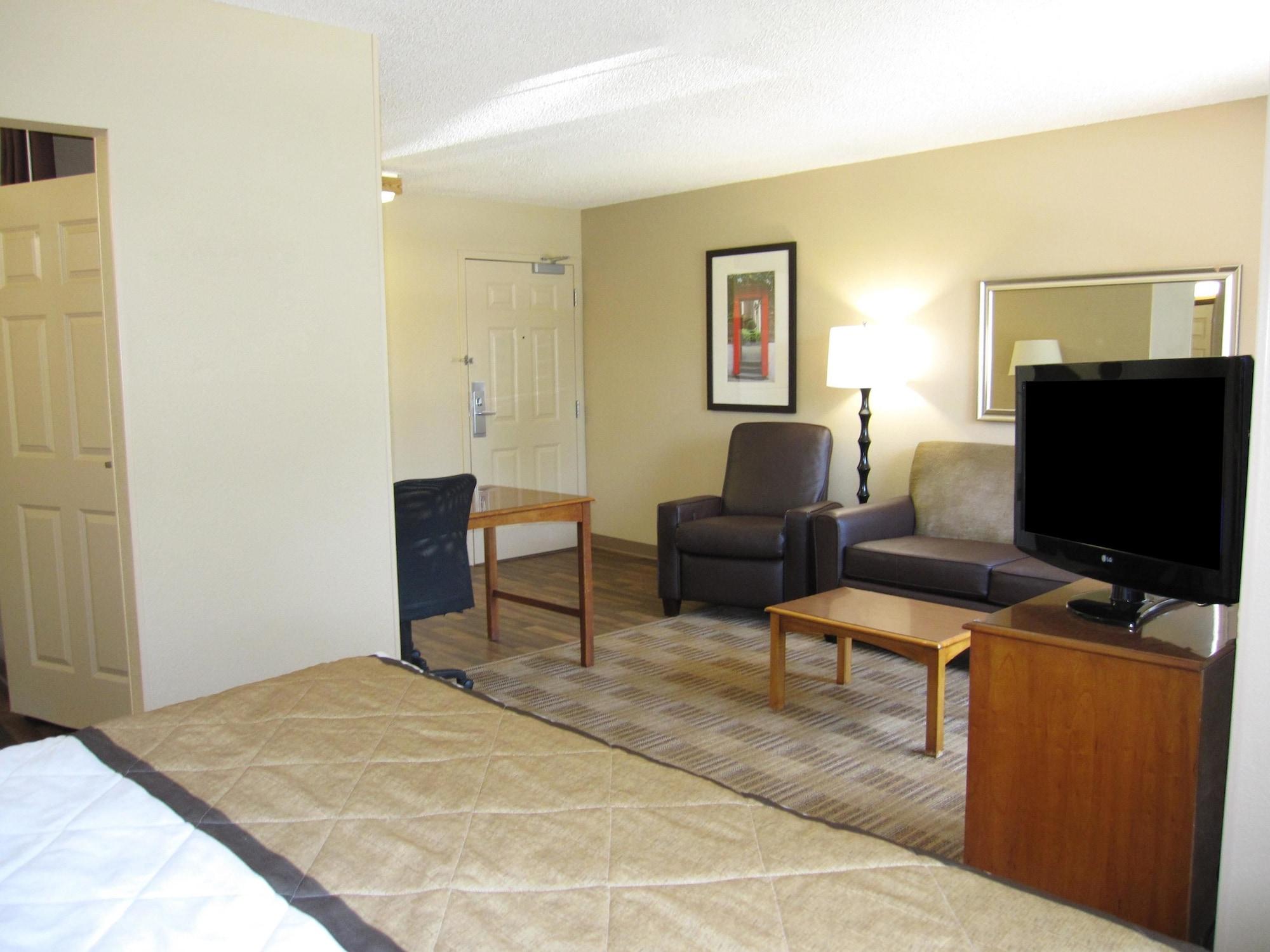 Extended Stay America Suites - Detroit - Novi - Orchard Hill Place Northville Buitenkant foto