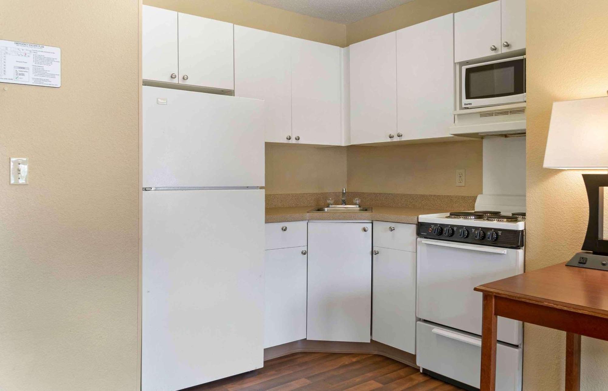 Extended Stay America Suites - Detroit - Novi - Orchard Hill Place Northville Buitenkant foto