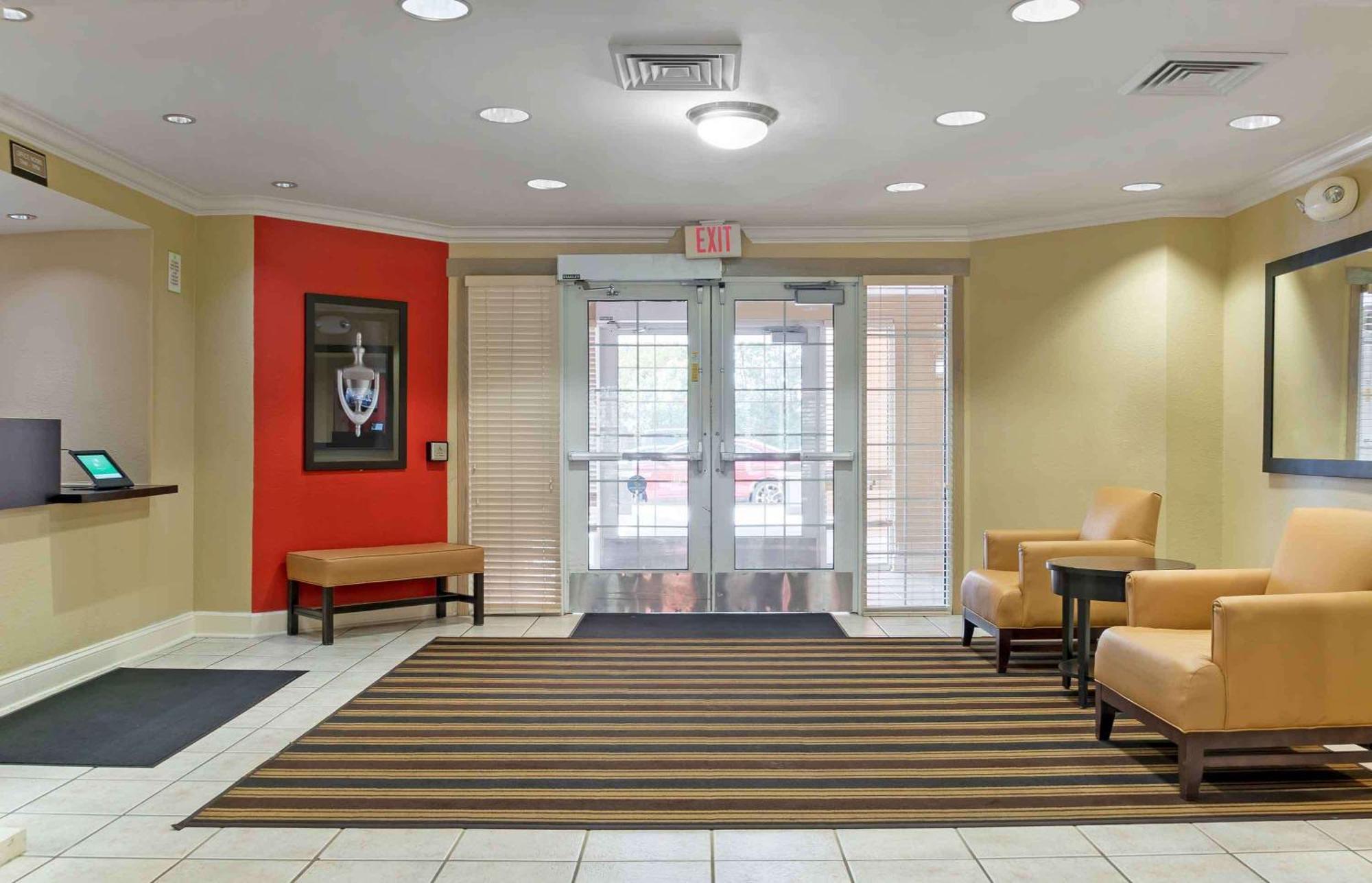 Extended Stay America Suites - Detroit - Novi - Orchard Hill Place Northville Buitenkant foto